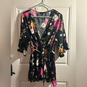 Torrid black floral kimono style top with belt